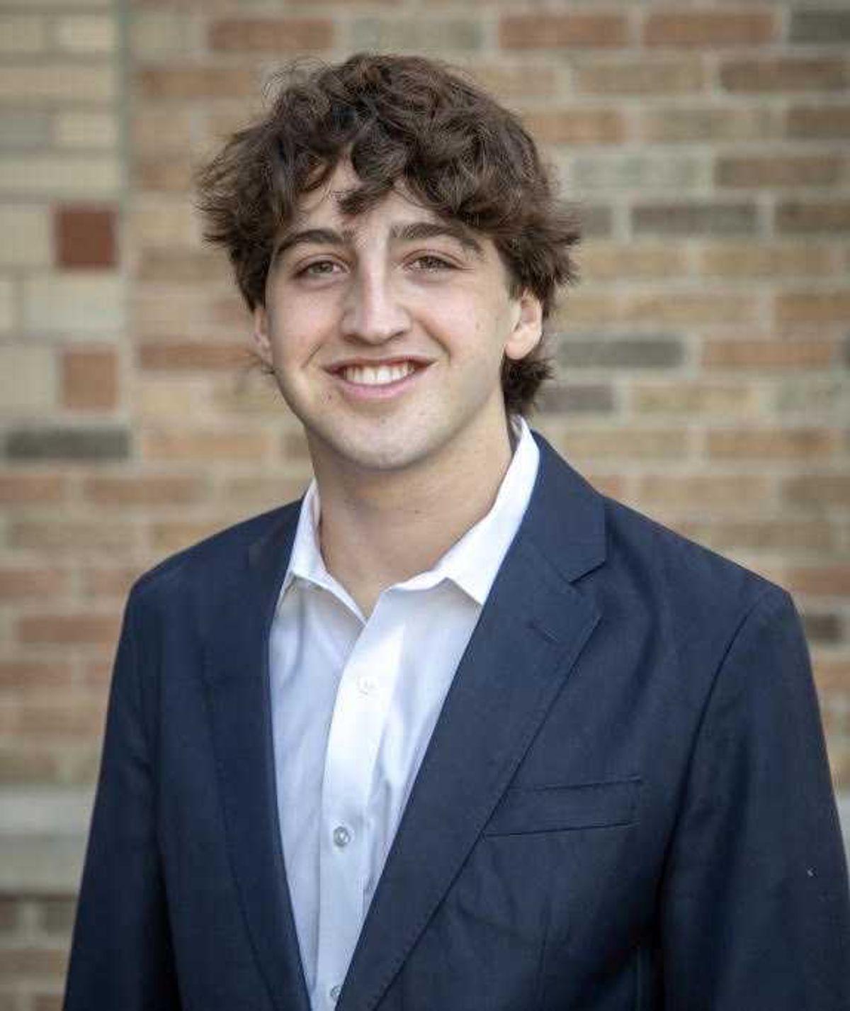 mtf.tv's MEET THE FUTURE STARS: Gabe Fleisher, the Gen Z journalist VPOTUS wakes up to